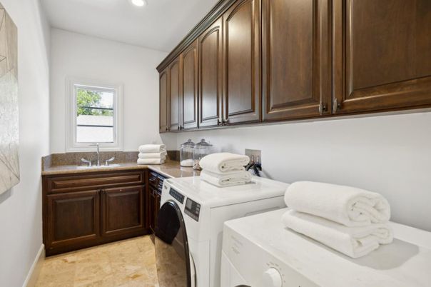 Interior, Recessed Lighting, Washer