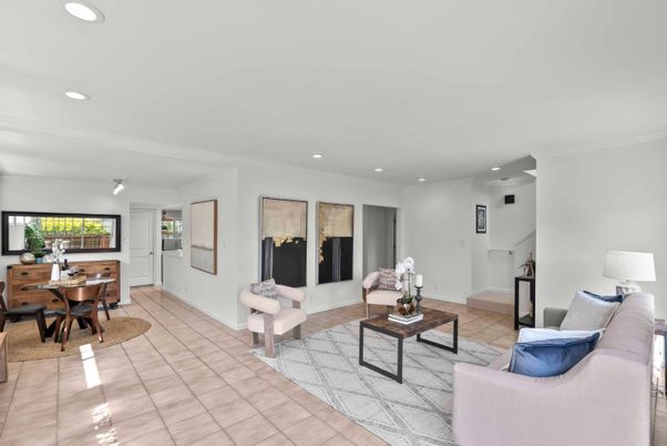 Dining room, Interior, Living room, Recessed Lighting