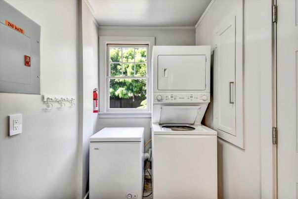 Interior, Utility Closets, Washer
