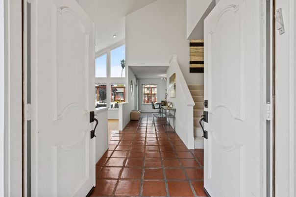 Fireplace, Interior, Recessed Lighting