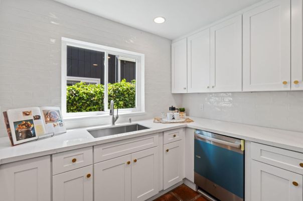 Interior, Kitchen, Recessed Lighting