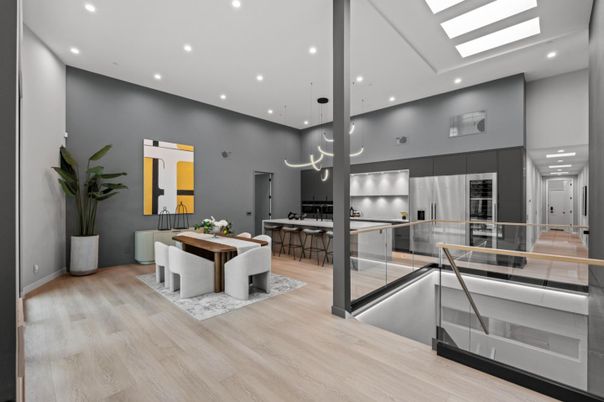Dining room, Interior, Kitchen, Pendant Lights, Recessed Lighting, Stainless Steel Appliances, Wood Texture Flooring