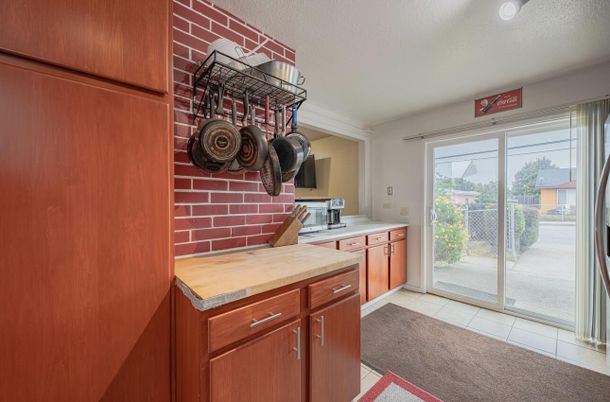 Interior, Kitchen, Stone Walls