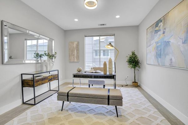 Home Office, Interior, Recessed Lighting, Wood Texture Flooring
