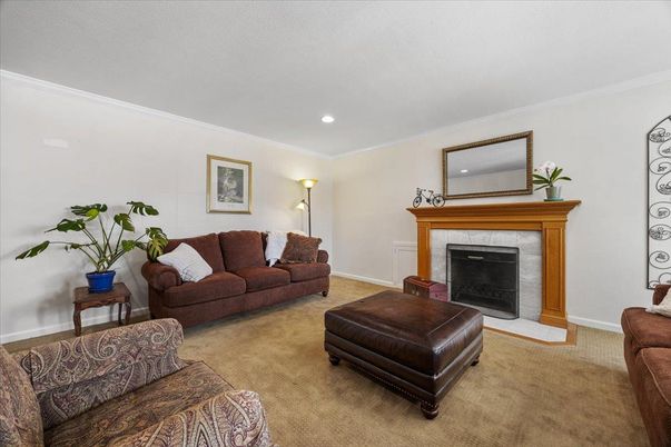 Fireplace, Interior, Living room, Recessed Lighting