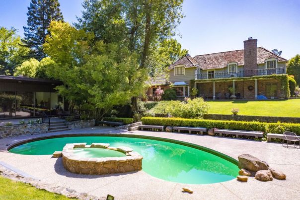 Backyard, Exterior, Pool