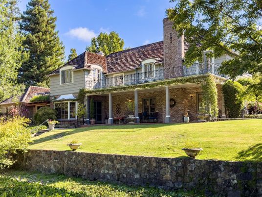 Backyard, Exterior, Facade, Brick Facade, Queen Anne Victorian