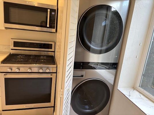 Interior, Utility Closets, Washer