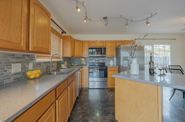 Interior, Kitchen, Stainless Steel Appliances