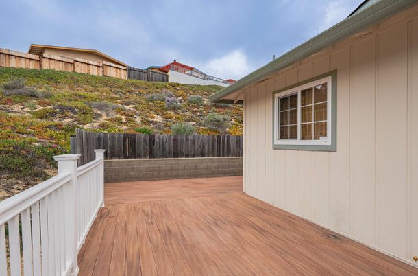 Exterior, Wood Texture Flooring