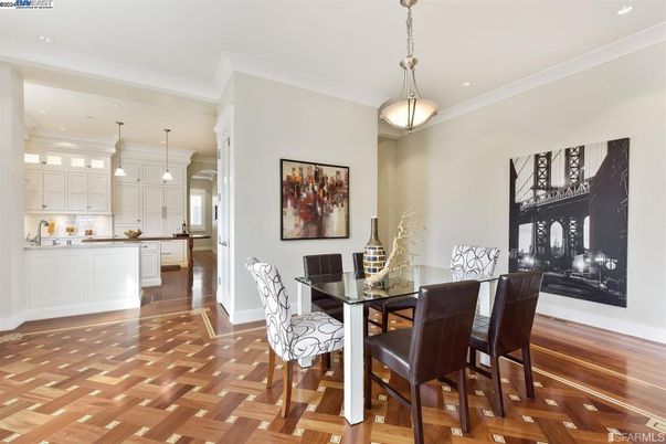 Dining room, Interior, Kitchen, Pendant Lights, Recessed Lighting, Wood Texture Flooring