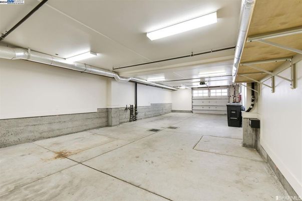 Garage, Interior
