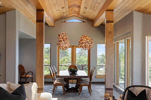 Dining room, Interior, Pendant Lights, Wooden Beams, Wooden Ceilings