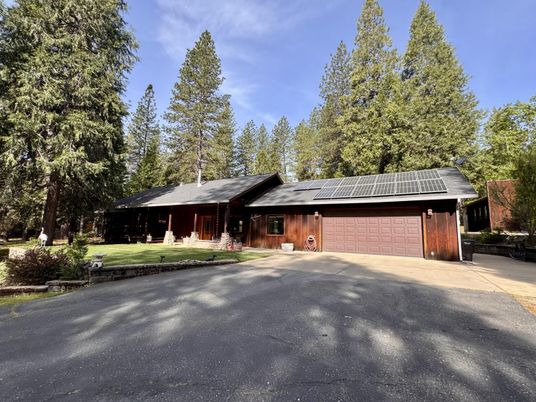 Attached, Exterior, Facade, Brick Facade, Solar Panels, Ranch