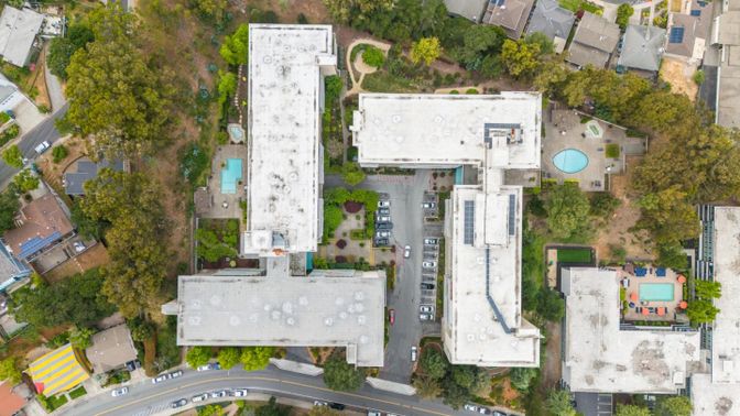 Exterior, Drone