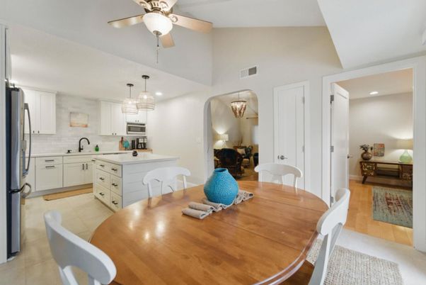 Dining room, Interior, Kitchen, Pendant Lights, Recessed Lighting, Wood Texture Flooring