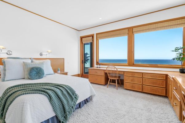 Bedroom, Home Office, Interior, Recessed Lighting, Water