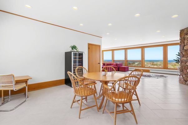 Dining room, Interior, Recessed Lighting, Water