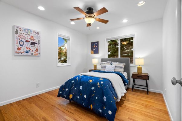 Bedroom, Interior, Recessed Lighting, Wood Texture Flooring