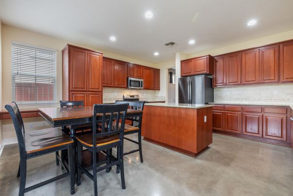 Dining room, Interior, Kitchen, Recessed Lighting, Stainless Steel Appliances