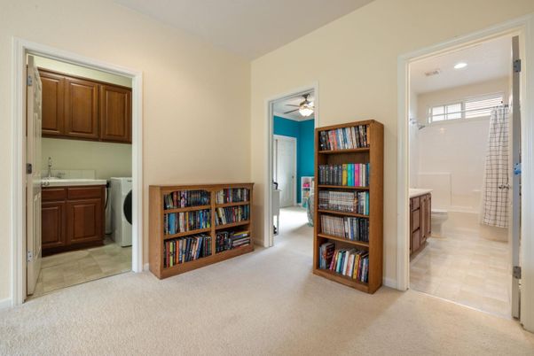 Bathroom, Interior, Recessed Lighting, Washer