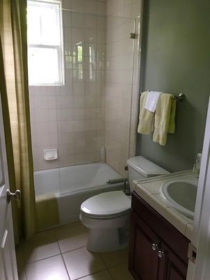 Bathroom, Interior, Tile Countertops