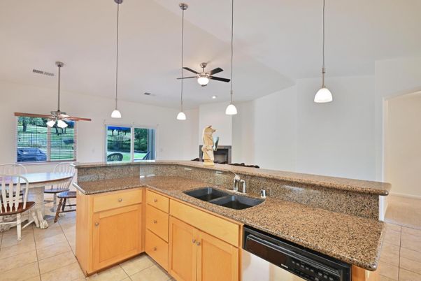 Dining room, Interior, Kitchen, Pendant Lights