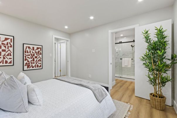 Bedroom, Interior, Marble Walls, Recessed Lighting, Wood Texture Flooring