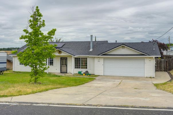 Attached, Exterior, Facade, Solar Panels, Ranch