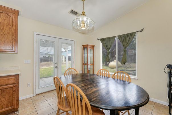 Dining room, Interior, Pendant Lights