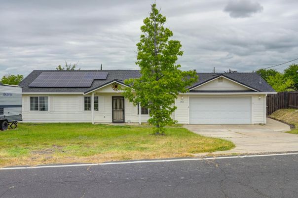 Attached, Exterior, Facade, Solar Panels, Ranch