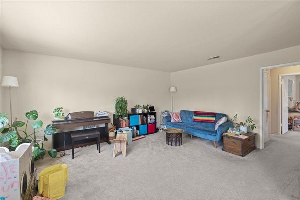 Interior, Living room, Piano