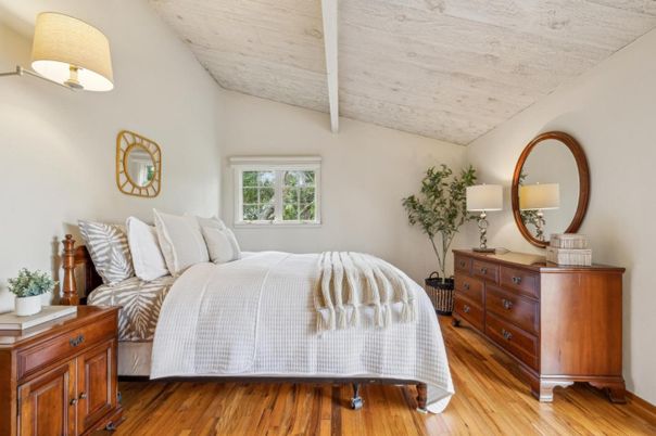 Bedroom, Interior, Wooden Ceilings, Wood Texture Flooring