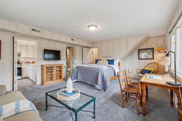 Bedroom, Interior, Living room
