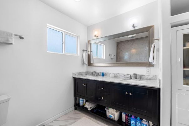 Bathroom, Dual Sink Vanities, Interior, Marble, Recessed Lighting