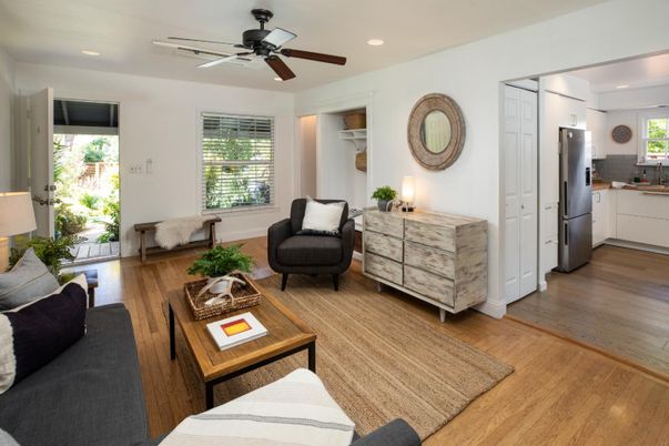 Interior, Living room, Recessed Lighting, Wood Texture Flooring