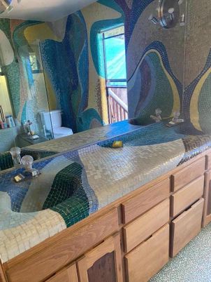Bathroom, Interior, Tile Countertops