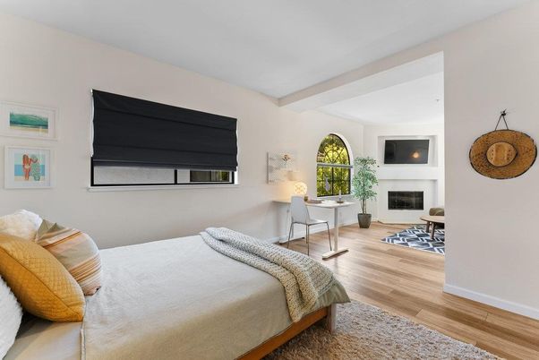 Bedroom, Fireplace, Interior, Wood Texture Flooring