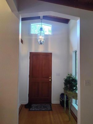 Interior, Pendant Lights, Wood Texture Flooring