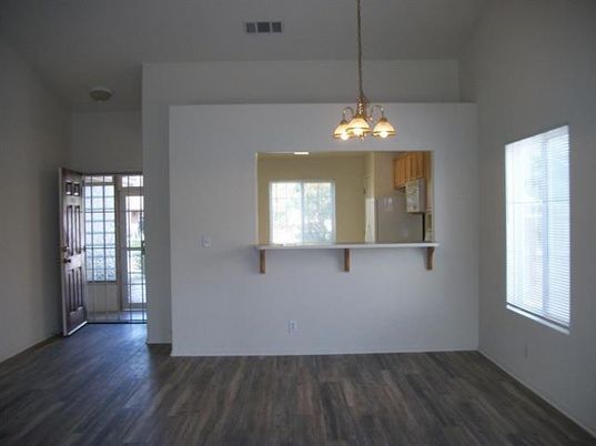 Chandelier, Empty room, Interior, Pendant Lights, Wood Texture Flooring