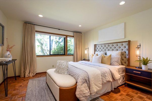 Bedroom, Interior, Recessed Lighting, Wood Texture Flooring