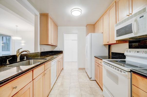 Interior, Kitchen, Pendant Lights