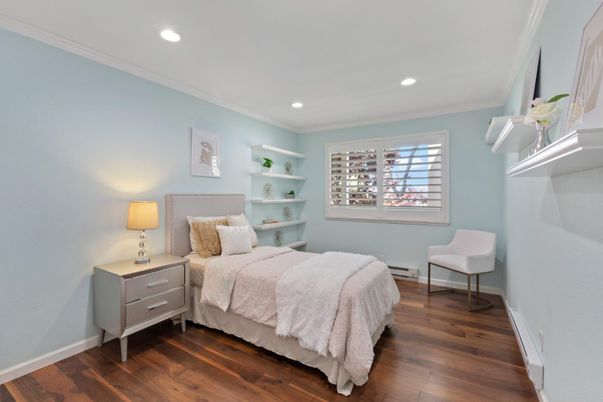Bedroom, Interior, Recessed Lighting, Wood Texture Flooring