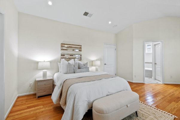 Bedroom, Interior, Recessed Lighting, Wood Texture Flooring