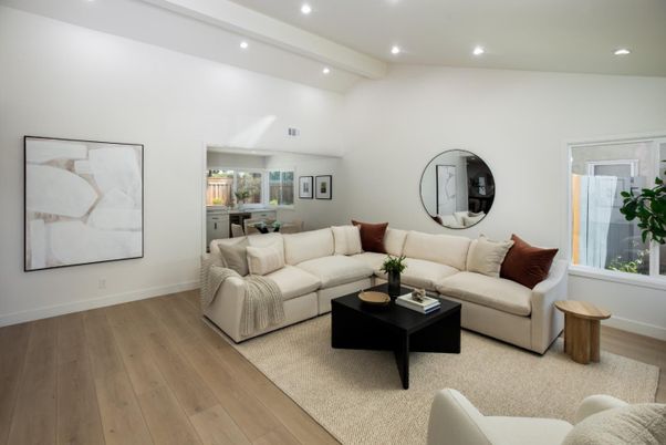 Interior, Living room, Recessed Lighting, Wood Texture Flooring