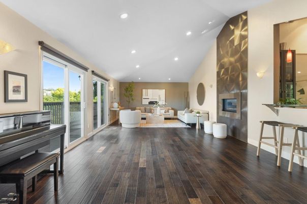 Fireplace, Interior, Living room, Piano, Recessed Lighting, Wood Texture Flooring