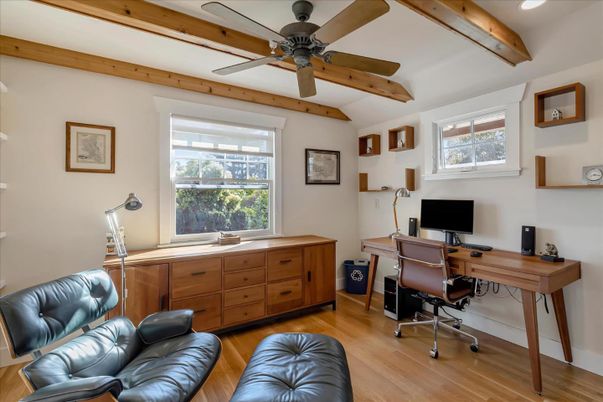 Home Office, Interior, Recessed Lighting, Wooden Beams, Wood Texture Flooring