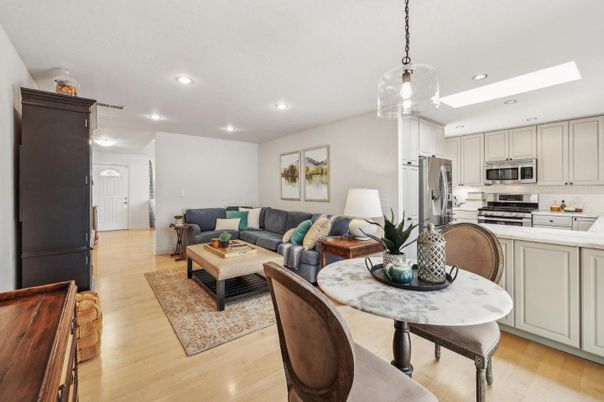 Interior, Kitchen, Living room, Pendant Lights, Recessed Lighting, Stainless Steel Appliances, Wood Texture Flooring