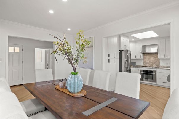 Dining room, Interior, Kitchen, Recessed Lighting, Stainless Steel Appliances, Wood Texture Flooring