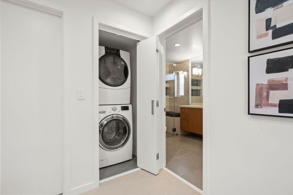 Interior, Recessed Lighting, Utility Closets, Washer